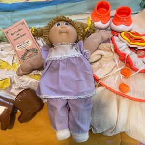 Vintage 80s Rhoda Coleco Cabbage Patch Kid w Birth Cert Outfits Cowgirl Clown